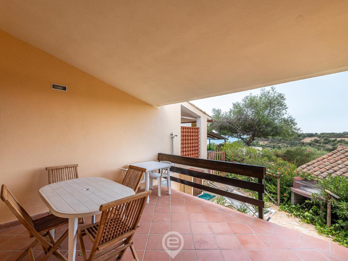 Porto Luna 25 - Hala Villa Villasimius Exteriör bild