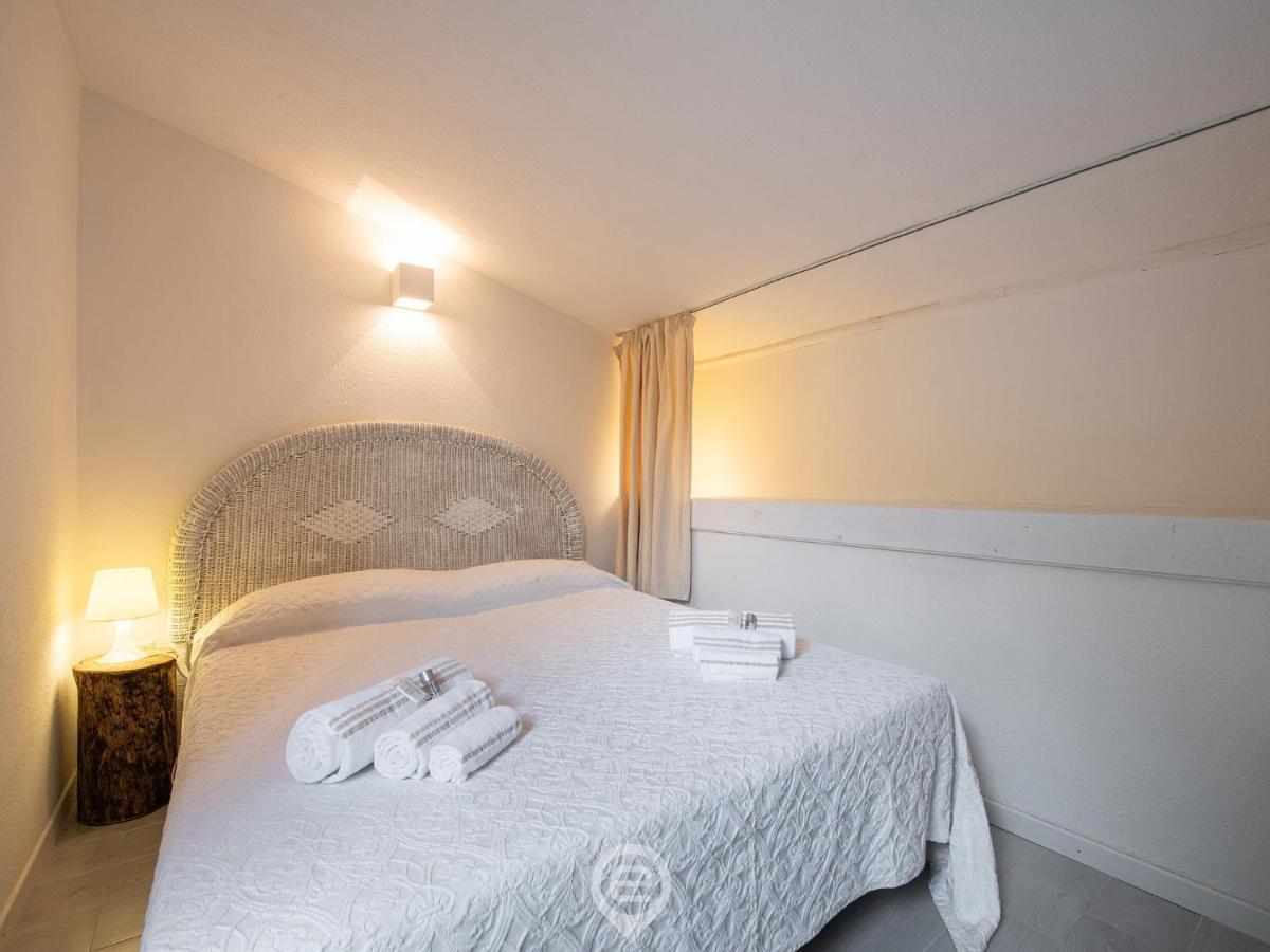 Porto Luna 25 - Hala Villa Villasimius Exteriör bild